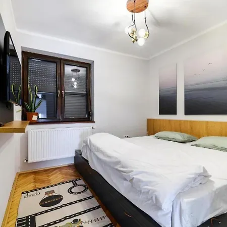 Your Stylish Retreat - 1br With Parking * Cluj-Napoca